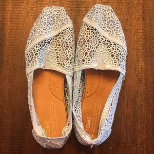 TOMS Classic Crochet Slip On